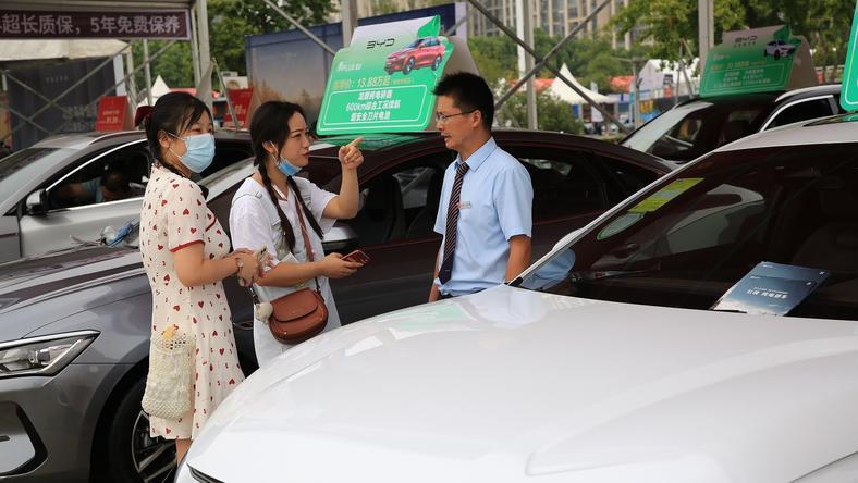 汽车价格战的激烈程度,销售们最清楚